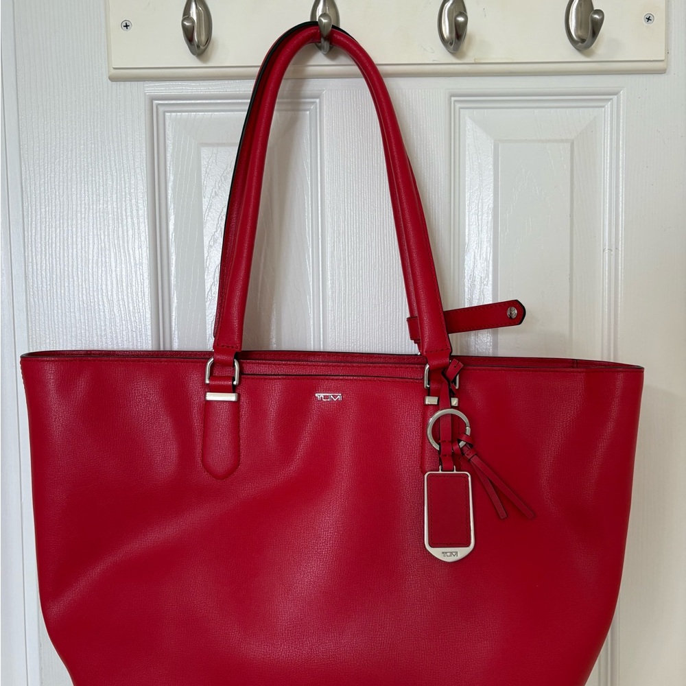 TUMI NWT LEATHER TOTE Red